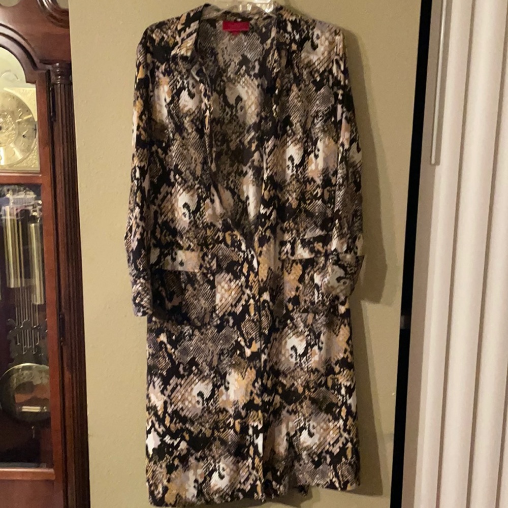 Jennifer Lopez snake print shirt/jacket with pockets and buttons size L